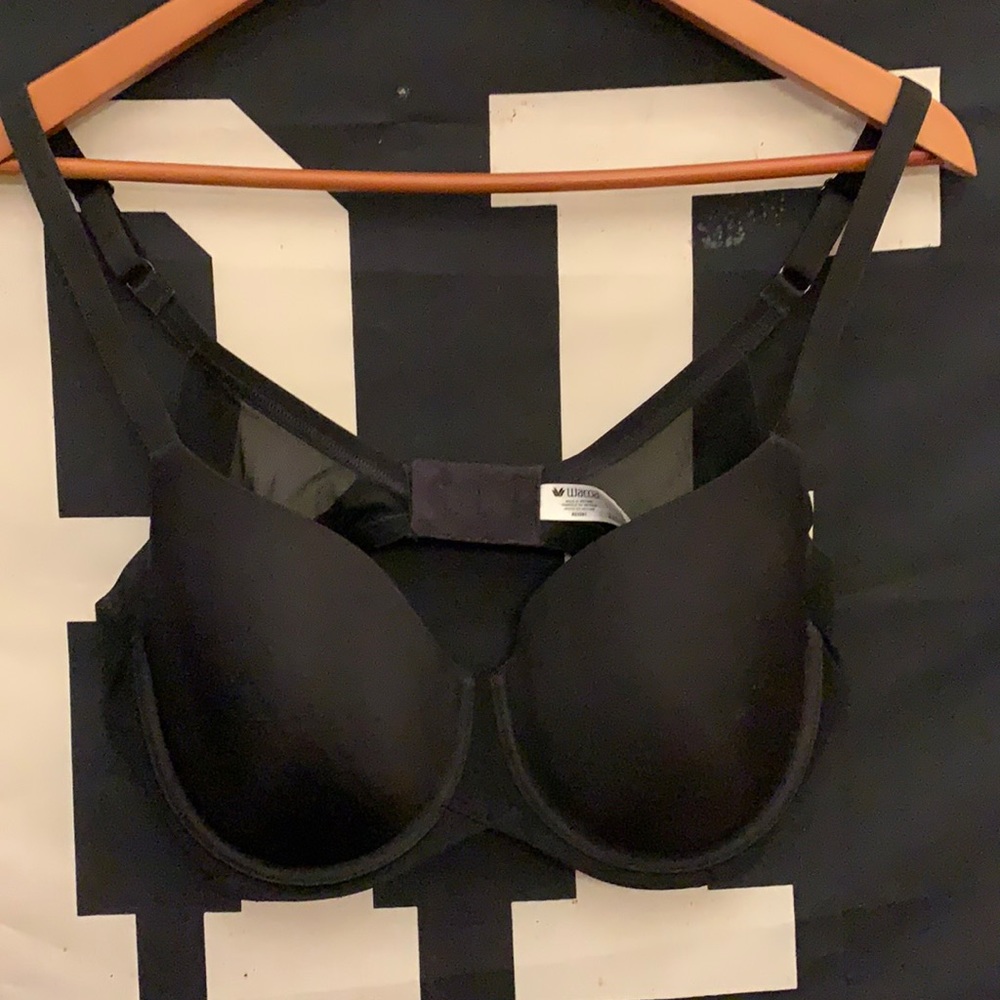 NWOT WACOAL # 853281 Ultimate side smoother bra